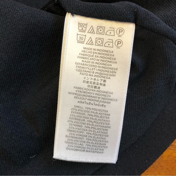 MICHAEL KORS Black Fully-lined Contour Skirt with Gold Zippers & MK pulls - Sz 8 - Picture 8 of 9